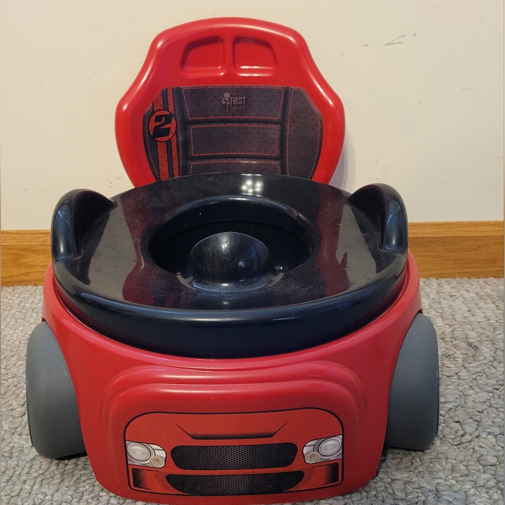 Boys car potty chair